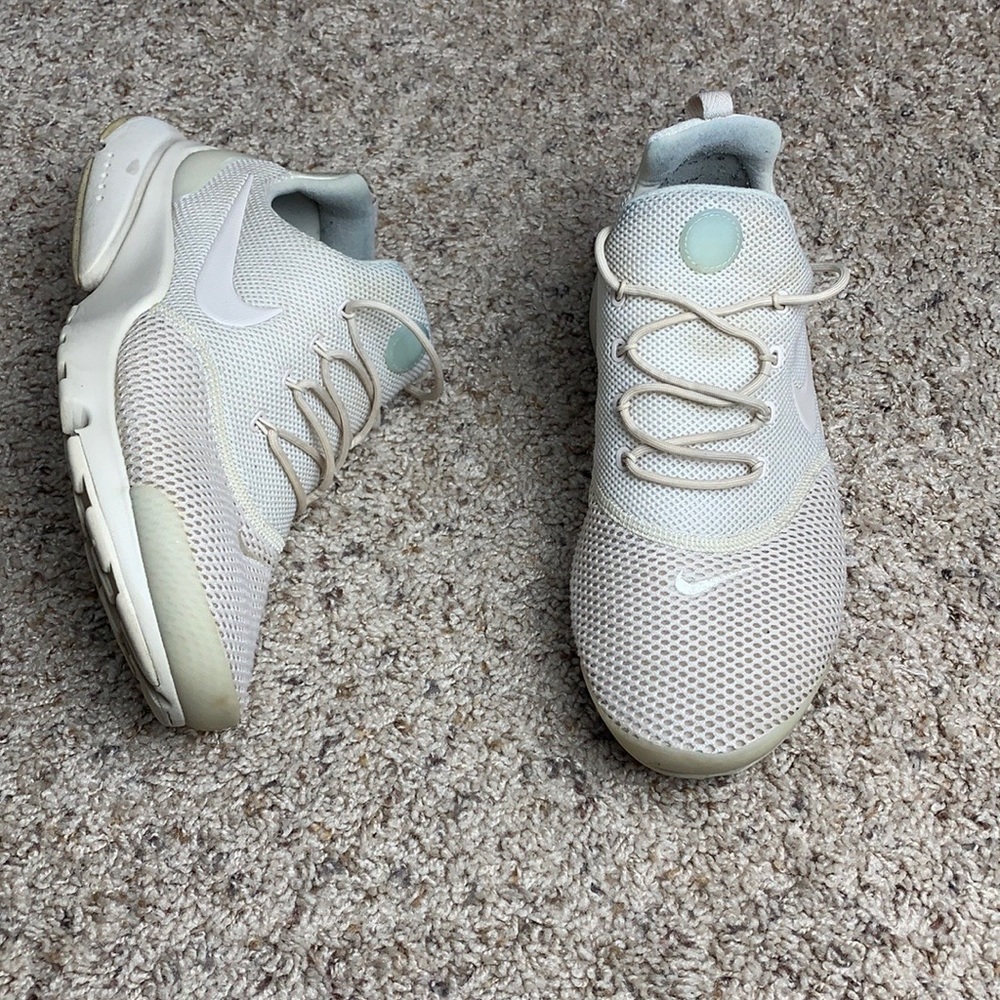 Nike Prestos